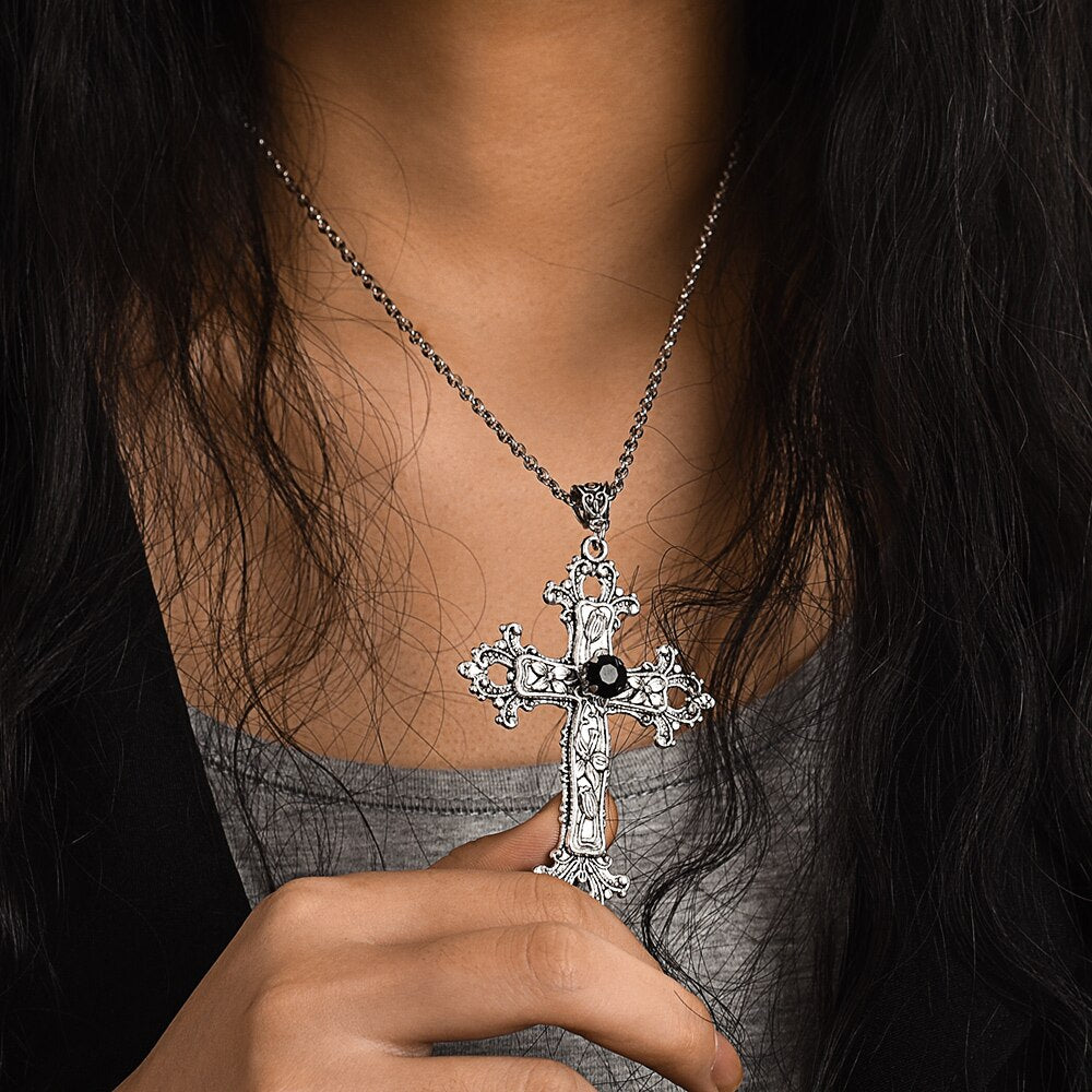 Y2K Punk Crystal Cross Pendant Necklace